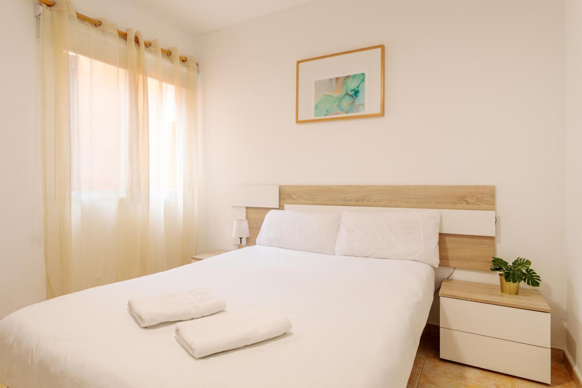 Montefaro Spacious Townhouse - Beach & Pool 산타 폴라 외부 사진